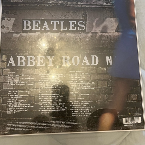 The Beatles Abbey Road Anniversary 3 LP Vinyl - Picture 2 of 2